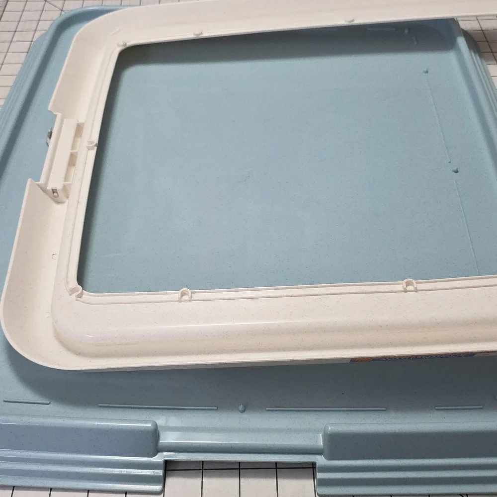 Light Blue and White‎ Tray, Neat'n Dry Floor Protection Tray, Gently Preloved
